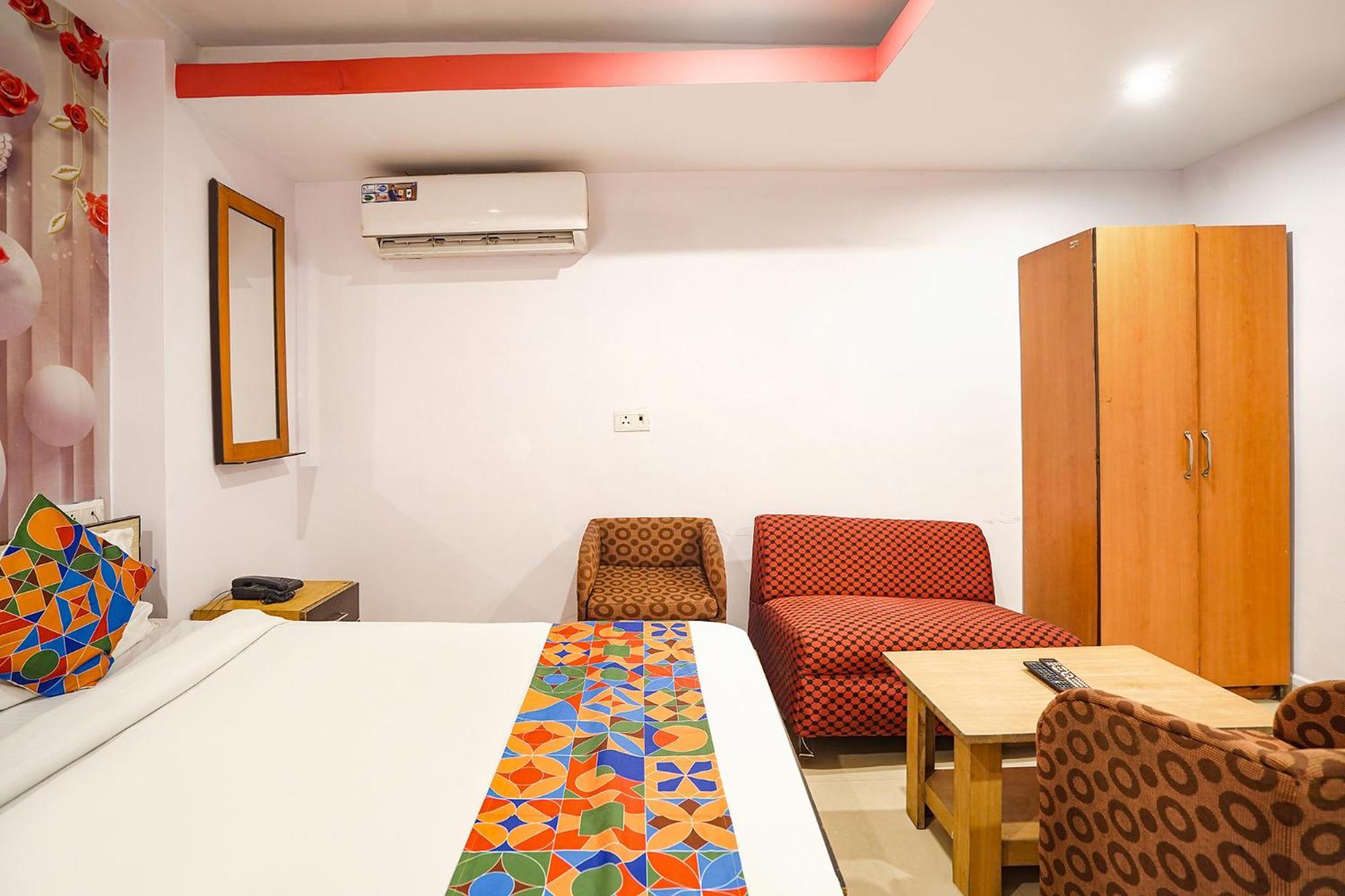 Fabexpress R Inn - Nr Prayagraj Railway Station Muthiganj المظهر الخارجي الصورة